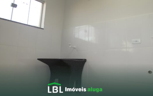 Imóvel com ótimas casas!!! (Casa 02)