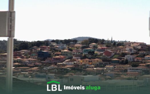 Excelente apartamento no Centro de Bueno Brandão, com 03 dormitórios!!!