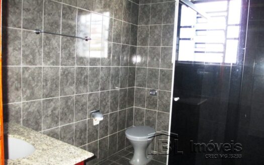 Ótima casa com 02 dormitórios!