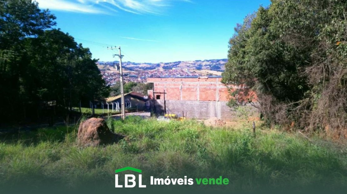 Lote com vista para Bueno Brandão!