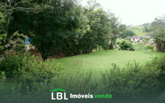 Linda chácara com ampla área de lazer!!!