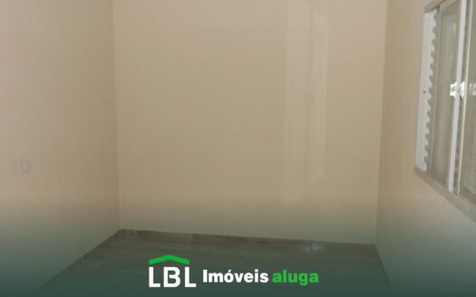 Ótima casa na Av. Bom Jesus, em Bueno Brandão!!!