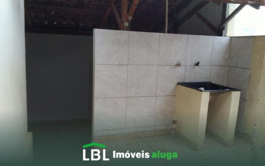 Ótima casa no Centro de Bueno Brandão