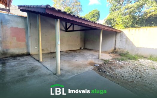 Casa boa localizada no Jardim dos Pássaros em Bueno Brandão-MG