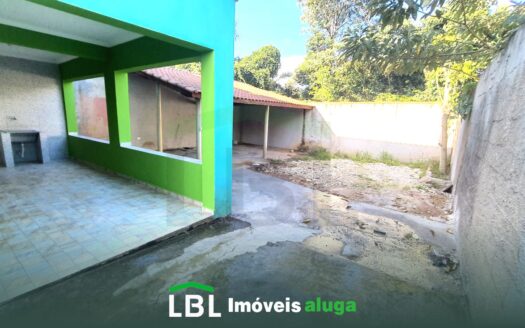 Casa boa localizada no Jardim dos Pássaros em Bueno Brandão-MG