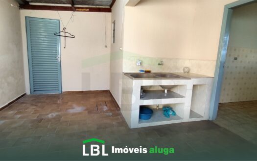 Ótima casa, próxima ao centro em Bueno Brandão