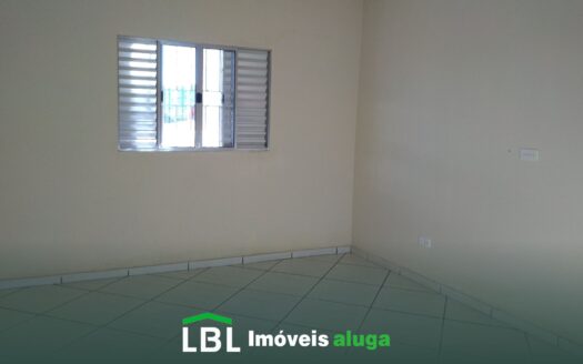Casa boa com 2 dormitórios, no Jardim Santa Maria, em Bueno Brandão-MG