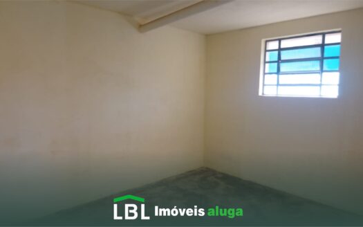 Casa boa, localizada no Jardim Nova Suíça em Bueno Brandão