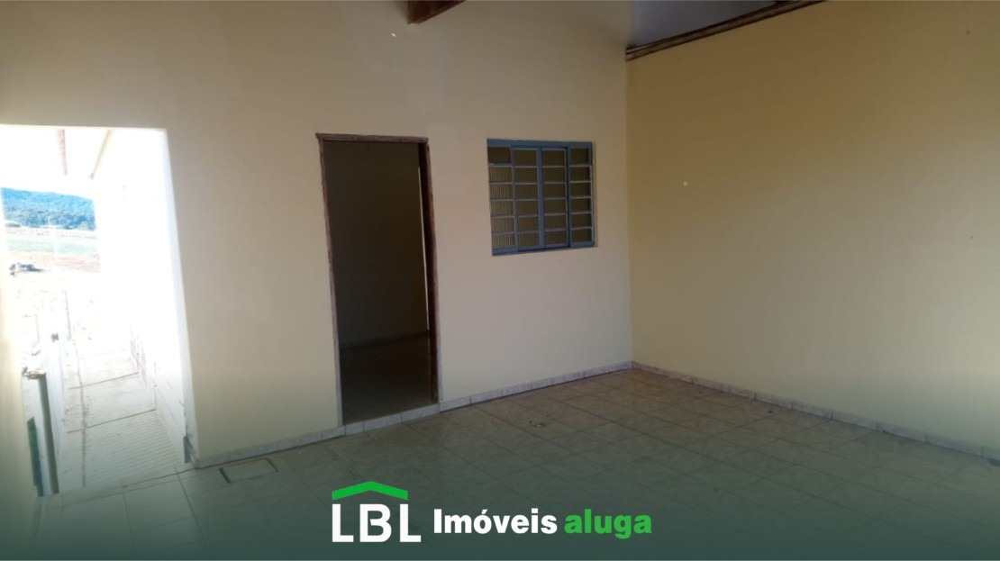 Aluga-se casa em Bueno Brandão-MG