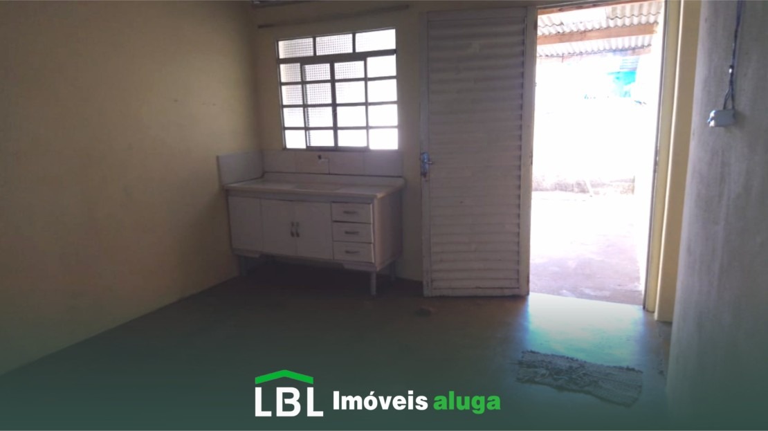 Aluga-se casa boa em Bueno Brandão-MG