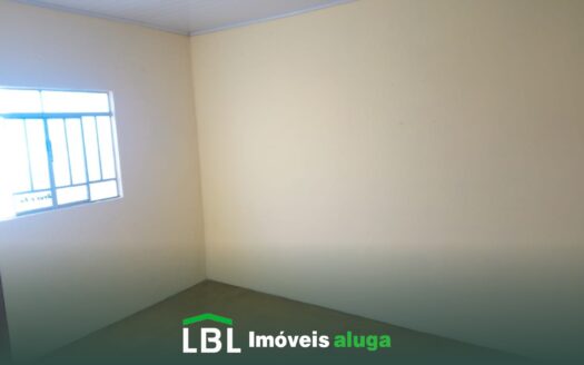 Casa boa de fundos no Jardim Campo Místico em Bueno Brandão