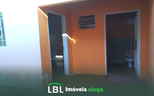 Ótima casa no Centro de Bueno Brandão, com 03 dormitórios!!!