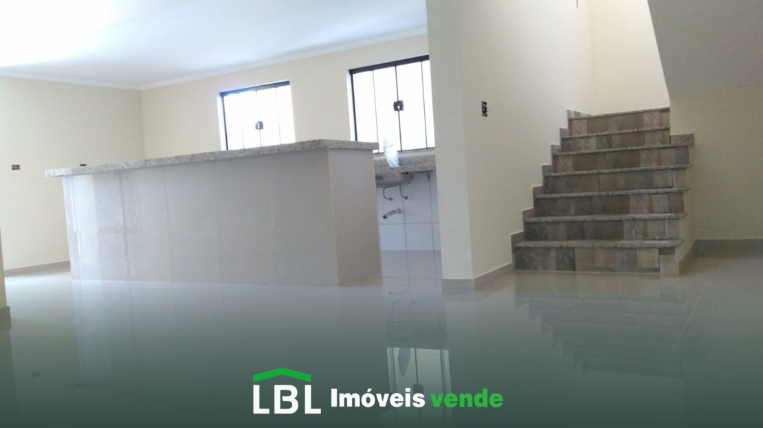 Vende-se excelente imóvel em Bueno Brandão-MG!