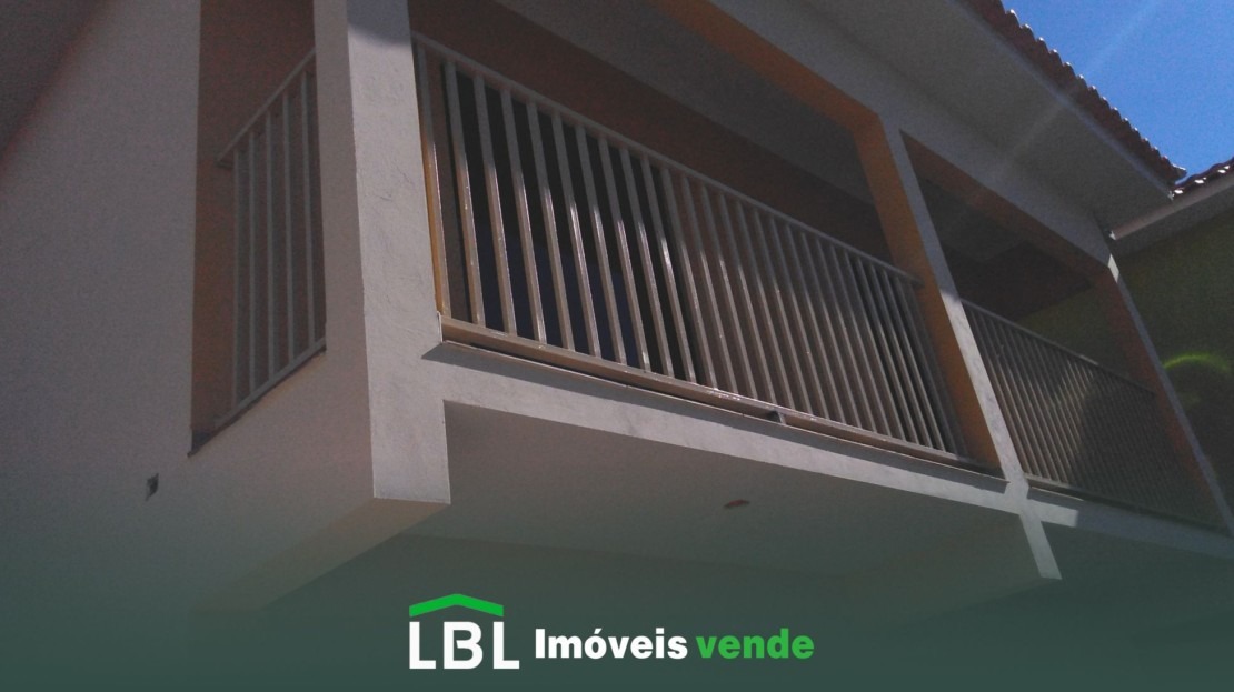 Vende-se excelente imóvel em Bueno Brandão-MG!