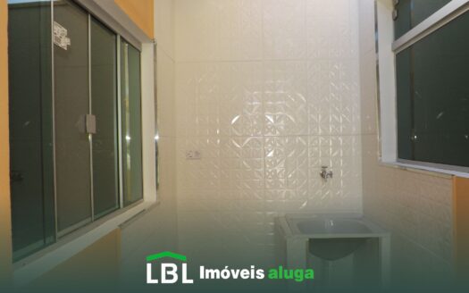 Excelente casa de fundos, recém construída, no Jardim Ramalho em Bueno Brandão – MG