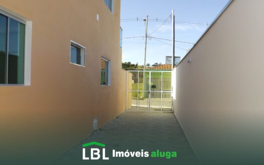 Excelente casa de fundos, recém construída, no Jardim Ramalho em Bueno Brandão – MG