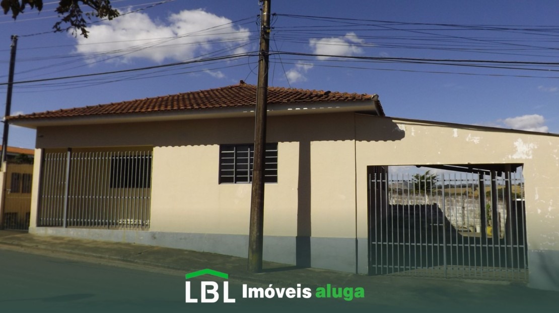 Aluga-se casa em Bueno Brandão-MG