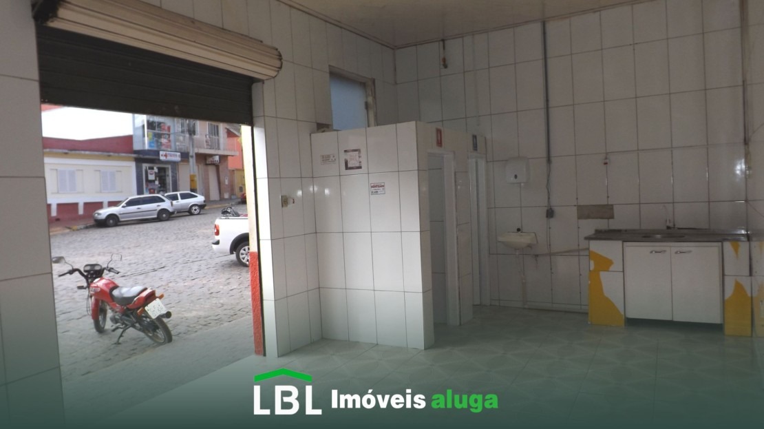 Aluga-se ponto comercial em Bueno Brandão-MG