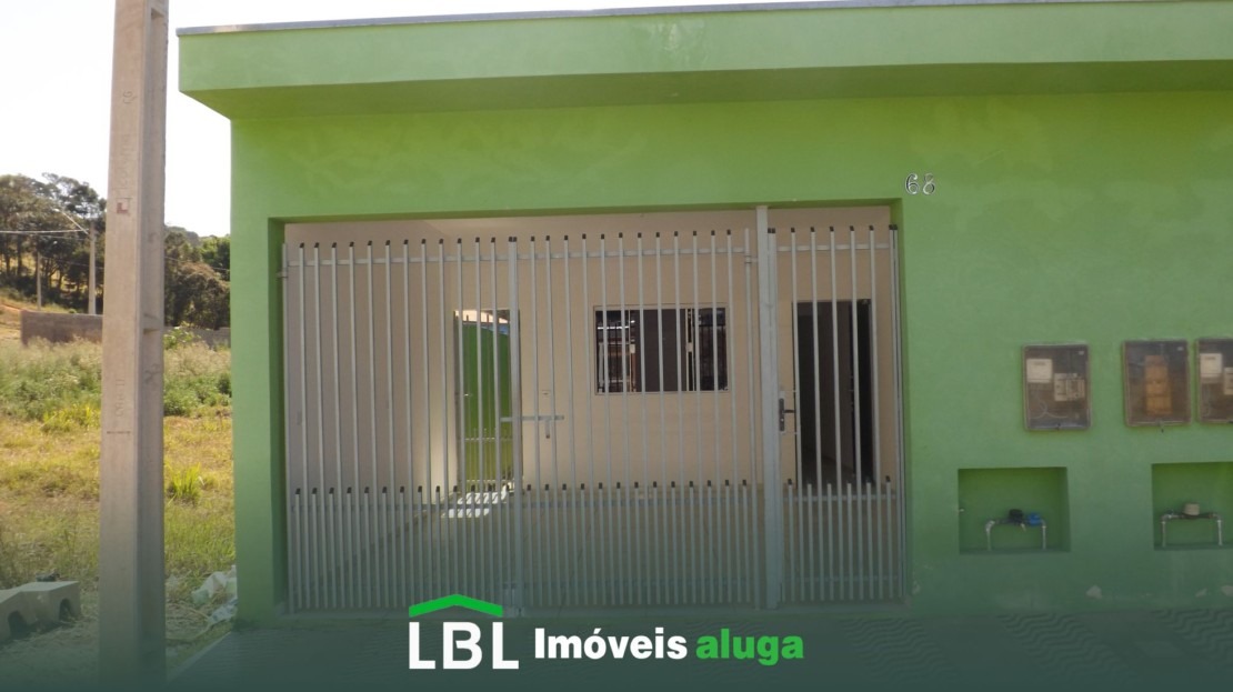 Aluga-se casa em Bueno Brandão-MG