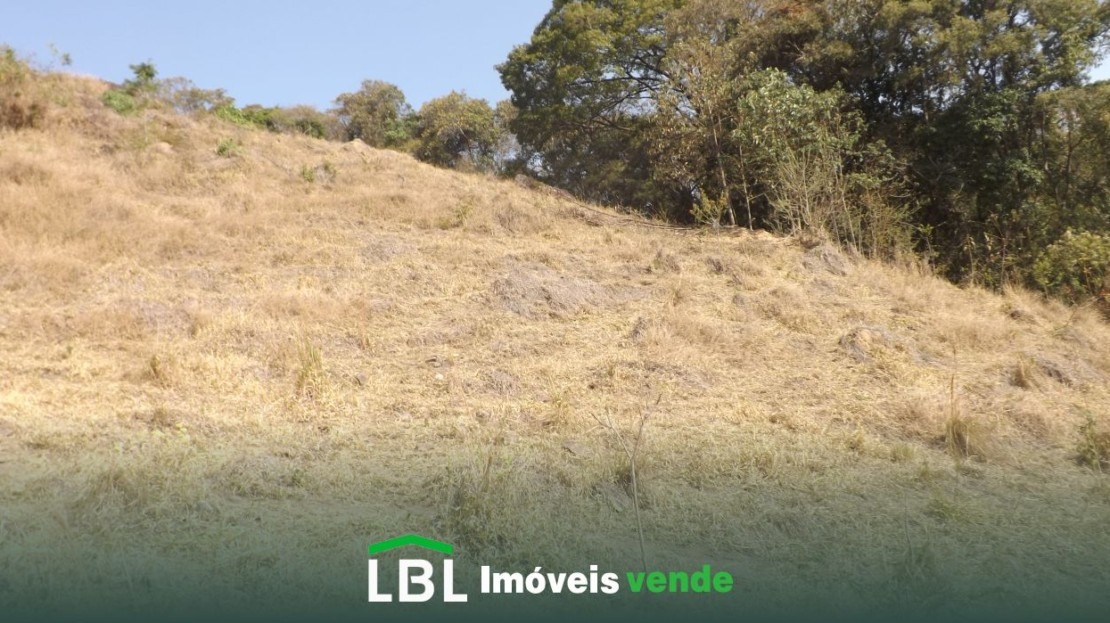 Vende-se terreno em Bueno Brandão-MG