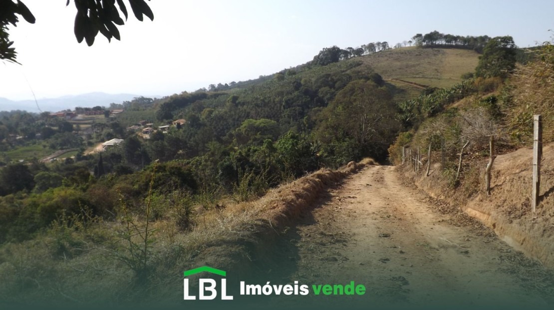 Vende-se terreno em Bueno Brandão-MG