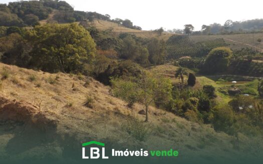 Ótimo terreno de 6.000m², na Boa Vista dos Vicentes, em Bueno Brandão-MG