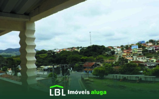 Casa ampla localizada no Parque Renascença em Bueno Brandão