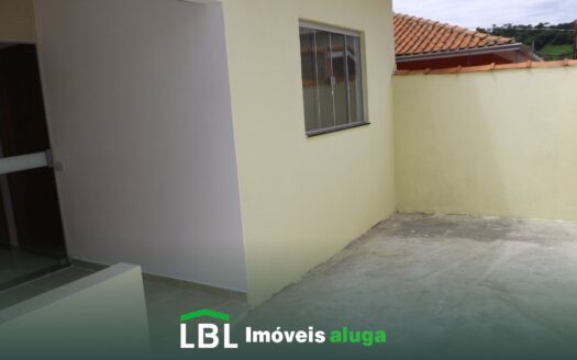 Ótima casa, recém construída, em Bueno Brandão-MG