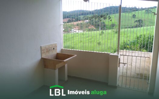 Casa boa, no Jardim Campo Místico em Bueno Brandão-MG