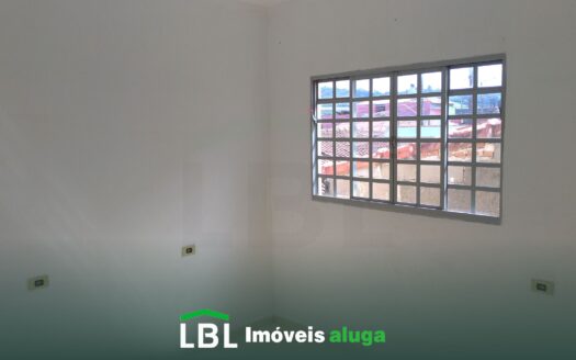 Casa com 03 dormitórios em Bueno Brandão-MG