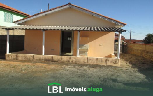 Casa boa no Jardim Nova Suíça em Bueno Brandão-MG