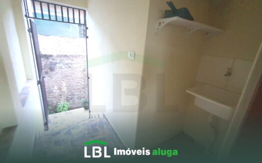 Ótima casa no Centro de Bueno Brandão-MG