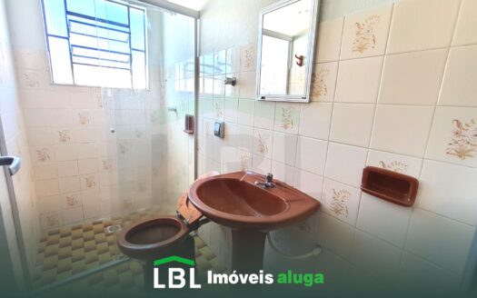 Ótima casa no Centro de Bueno Brandão-MG