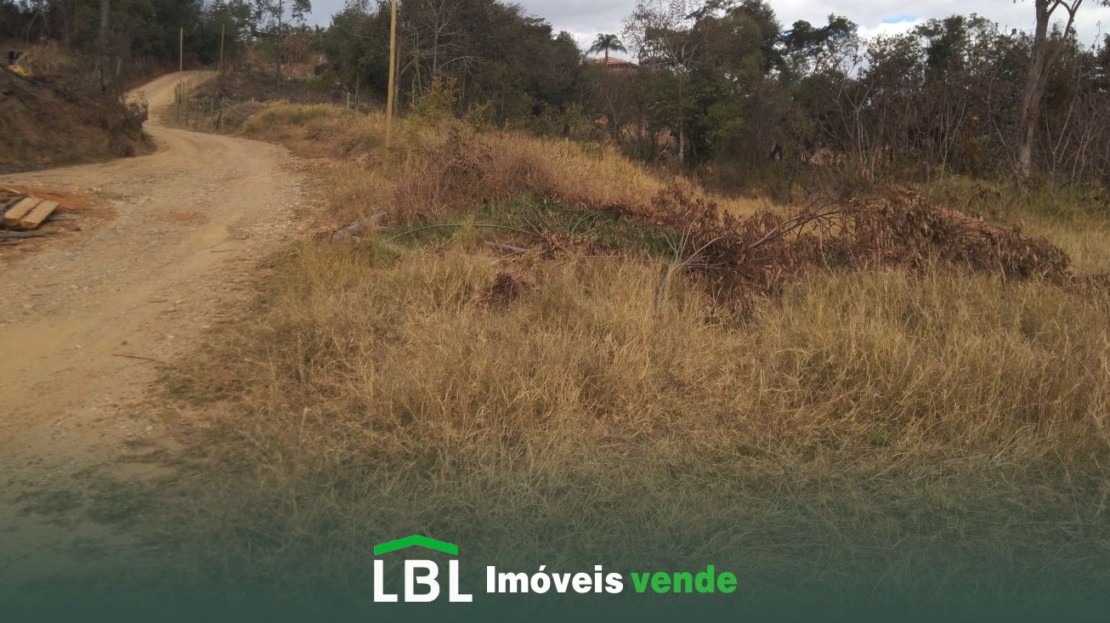 Vende-se terreno em Bueno Brandão- MG