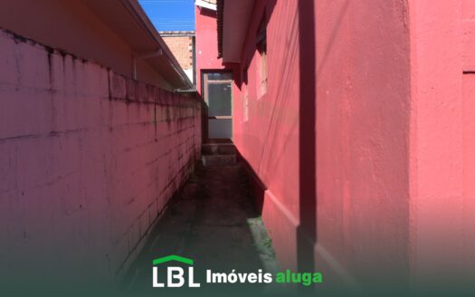 Casa de fundos no Parque Renascença em Bueno Brandão-MG