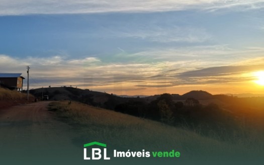 Vende-se imóvel rural em Bueno Brandão-MG