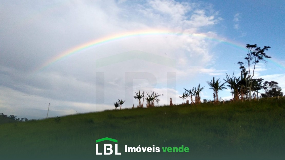 Vende-se imóvel rural em Bueno Brandão-MG