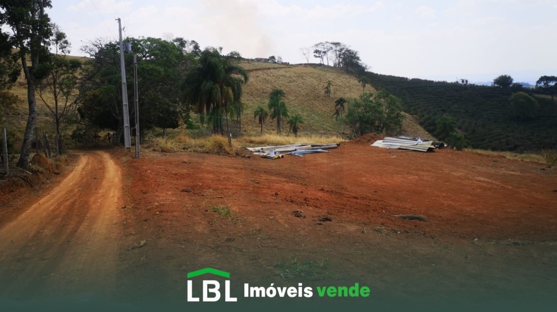 Vende-se imóvel rural em Bueno Brandão-MG