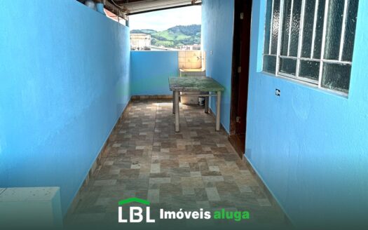 Casa boa com 02 dormitórios em Bueno Brandão-MG