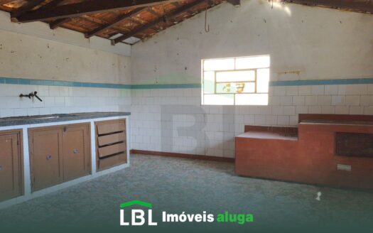 Casa no Centro de Bueno Brandão-MG