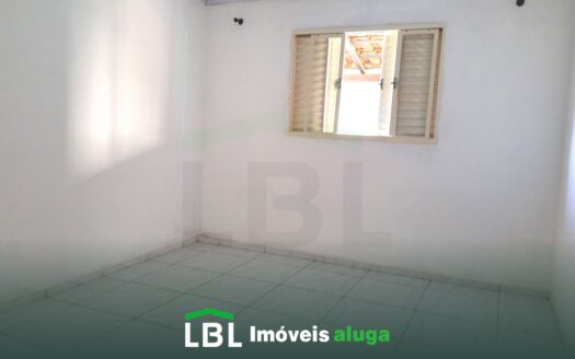 Casa boa próxima ao Hospital em Bueno Brandão-MG