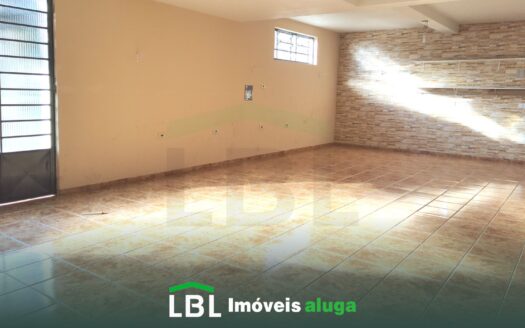Excelente casa com ponto comercial no Jardim Campo Místico em Bueno Brandão-MG