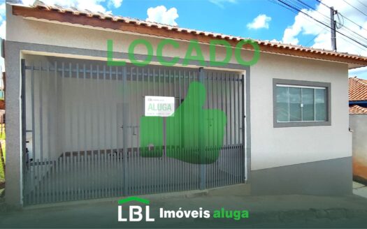 Excelente casa, recém construída, em Bueno Brandão-MG