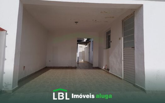 Casa com 03 dormitórios no Jardim Campo Místico em Bueno Brandão-MG