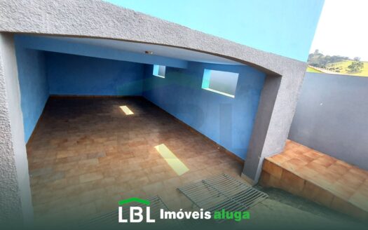 Casa próxima ao Centro de Bueno Brandão-MG