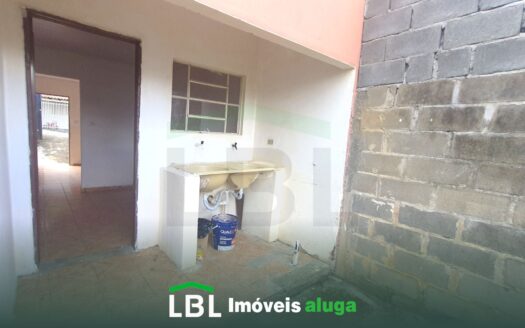 Aluga casa no Parque Brigagão II em Bueno Brandão-MG