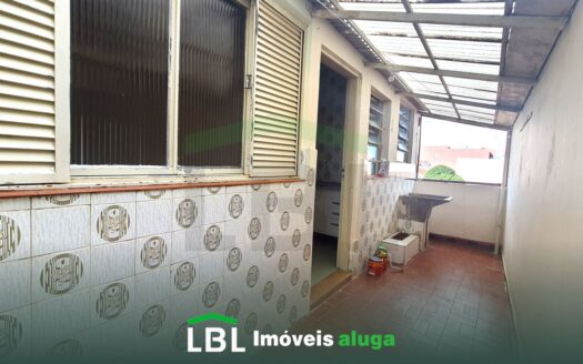 Apartamento na Praça Virgílio de Melo Franco em Bueno Brandão-MG