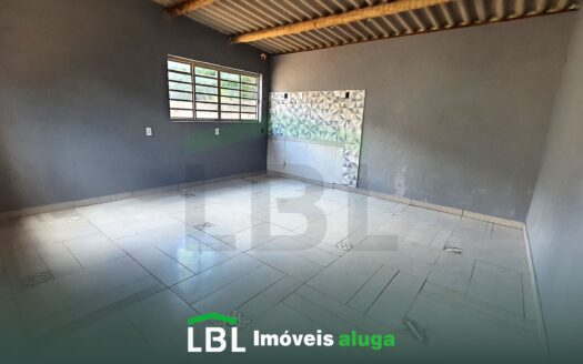 Casa pequena no Jardim Estância Hidromineral em Bueno Brandão-MG
