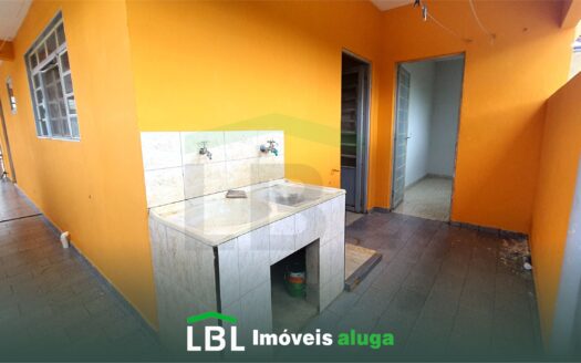 Ótima casa no Centro de Bueno Brandão-MG