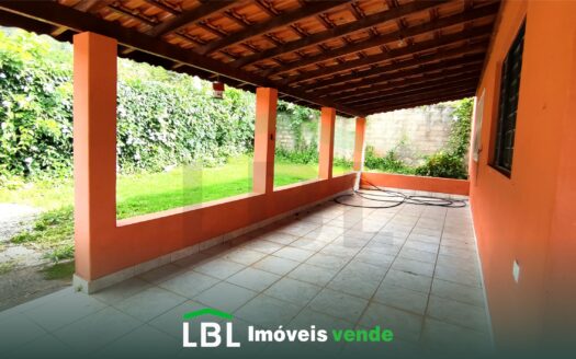 Ótima chácara com 1.600m² em Bueno Brandão-MG